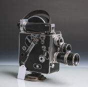 Filmkamera "Bolex Paillard H-16" (Bj. 1965), 16 mm, Revolverkopf m. 3 Objektiven: 1x
