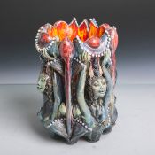 Wohl Kerzenhalter (20. Jahrhundert), Keramik, üppig m. Figuren u Pflanzen gestaltet, wohl