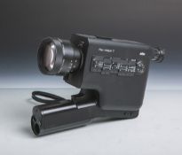 Filmkamera "Nizo integral 7" von Braun, Optik "Macro-Variogon" von Schneider-Kreuznach,