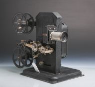 Filmvorführgerät von Alef (1928), Projektor für 35 mm-Filme, Antrieb über Handkurbel,