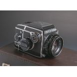 Filmkamera "Bronica EC-TL" von Zenza, Mittelformat 6x6, Objektiv "Zenzanon MC",