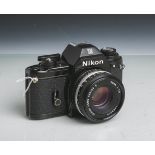 Nikon-Fotokamera "EM" (Japan), Nr. 7337377, Objektiv Nikon Lens Series E, 50 mm, 1:1,8,