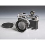 Yashica-Fotokamera "GSN-Electro 35" (Hong Kong), Gehäuse-Nr. 2194642, ObjektivColor-Yashinon DX,