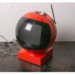 JVC Nivico-Videosphere Portable Television (Kultobjekt der 1970er Jahre), in Rot,Bildschirm in