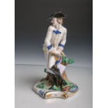 Figurine "Schadenfroher Soldat" (Nymphenburg, eingepresster Rautenschild um 1960),polychrome Malerei