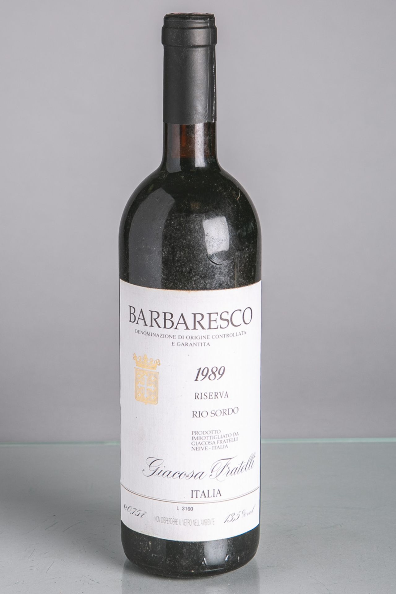 4 Weinflaschen, bestehend aus: 3x Barbaresco, Roccalini, Giacosa Fratelli (1985), je 1,5L. sowie