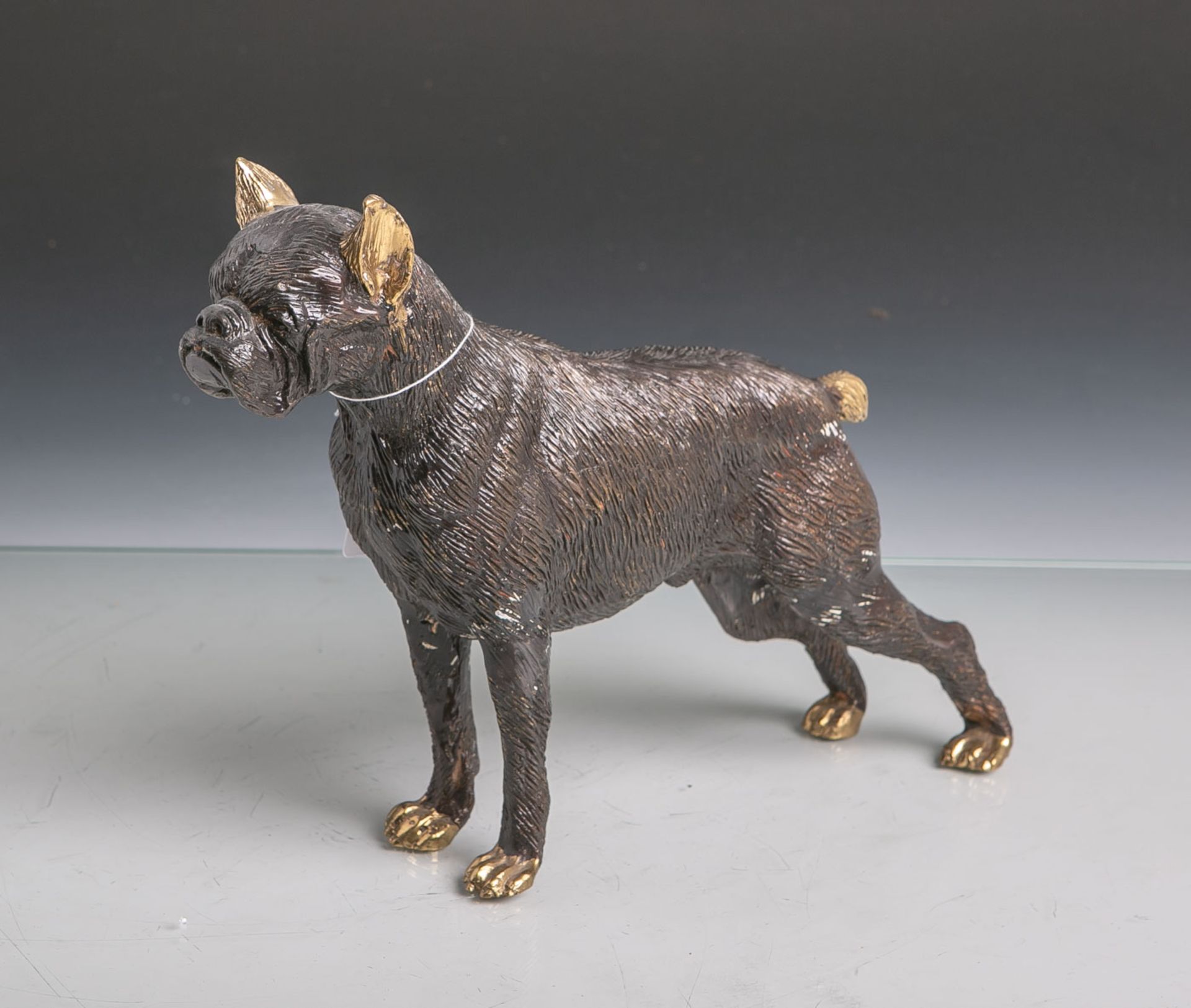 Unbekannter Künstler (neuzeitlich), stehender Hund (Boxer), wohl Bronze, dunkelbraunpatiniert m.