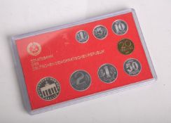 DDR-Kursmünzsatz (1982), 1 Pfennig bis 5 Mark (8,86 Mark), Münzprägestätte: A, inKassette. PP