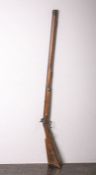 Kentucky Rifle (Replika, Italien), Percussion, Kal. 45 mm, Nr. 8195, L. ca. 131 cm, dazu 1Päckchen