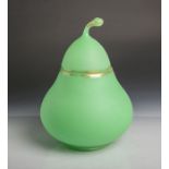 Hellgrünes Glasdeckelgefäß in Birnenform (wohl 20. Jahrhundert, Hersteller unbekannt),wohl für