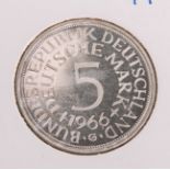 5 DM-Münze "Silberadler" (BRD, 1966), Münzprägestätte: G, eingeschweißt. PP.