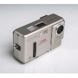 Digitalkamera "Camedia C-21" von Olympus, 2.1 Megapixels, Nr. 65506462, in Lederetui vonCanon.