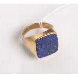 Herrenring 585 GG (wohl 1960er Jahre), Lapislazuli-Platte (ca. 15 x 15 mm), gestempelt: