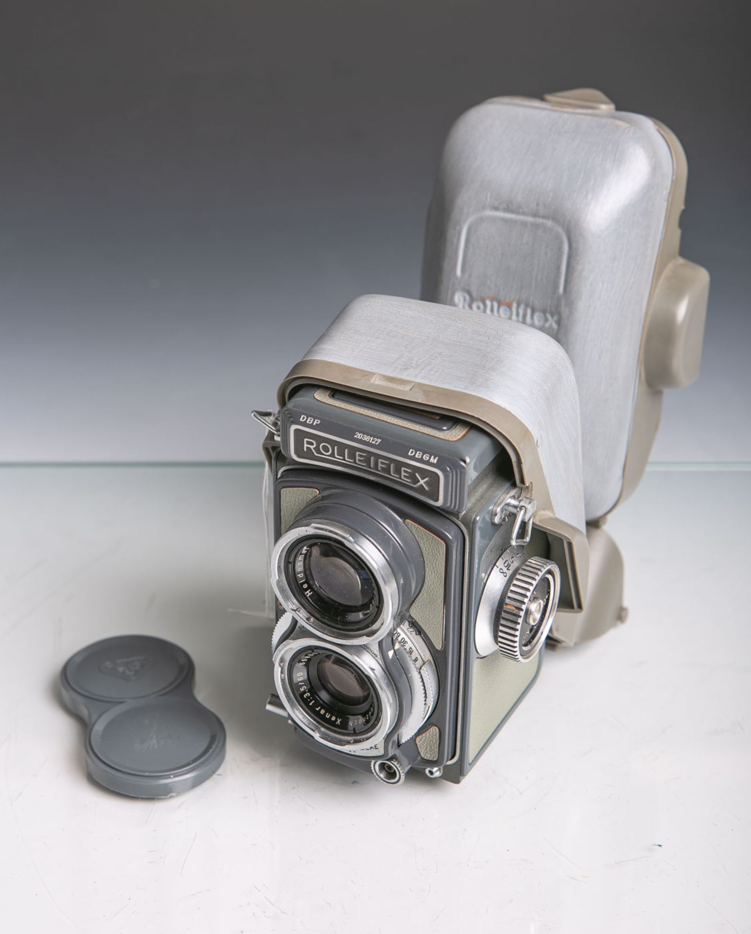 Rolleiflex-Mittelformatkamera (Deutschland), Franke u. Heidecke Germany, Gehäuse-Nr.2038127,