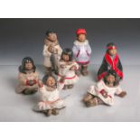 7 kl. Kinderfiguren von Eskimos von JCPenney, Serie "Alaska Figurine Collection", je sign.(