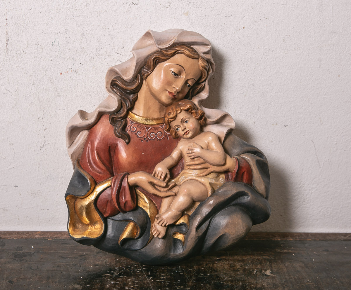 Flachrelief m. Darstellung der Maria m. Jesusknaben (20. Jahrhundert), vollplastisch