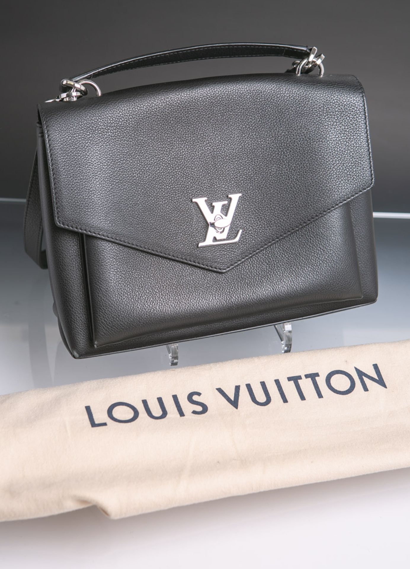 Orig. Louis Vuitton Tasche, Modell "My Lock me", Nr. M54849, Farbe: Noir, fein genarbtes