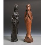 Konvolut von 2 Holzfiguren, Darstellung von Maria, davon 1x m. Jesusknaben (schwarze
