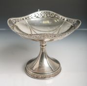 Elegante Tischaufsatzschale aus Silber (Österreich, um 1920/30), durchbrochen gearbeiteter