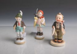Drei Figurinen aus Keramik/Porzellan (unbekannter Hersteller), bestehend aus: 1x Mädchen