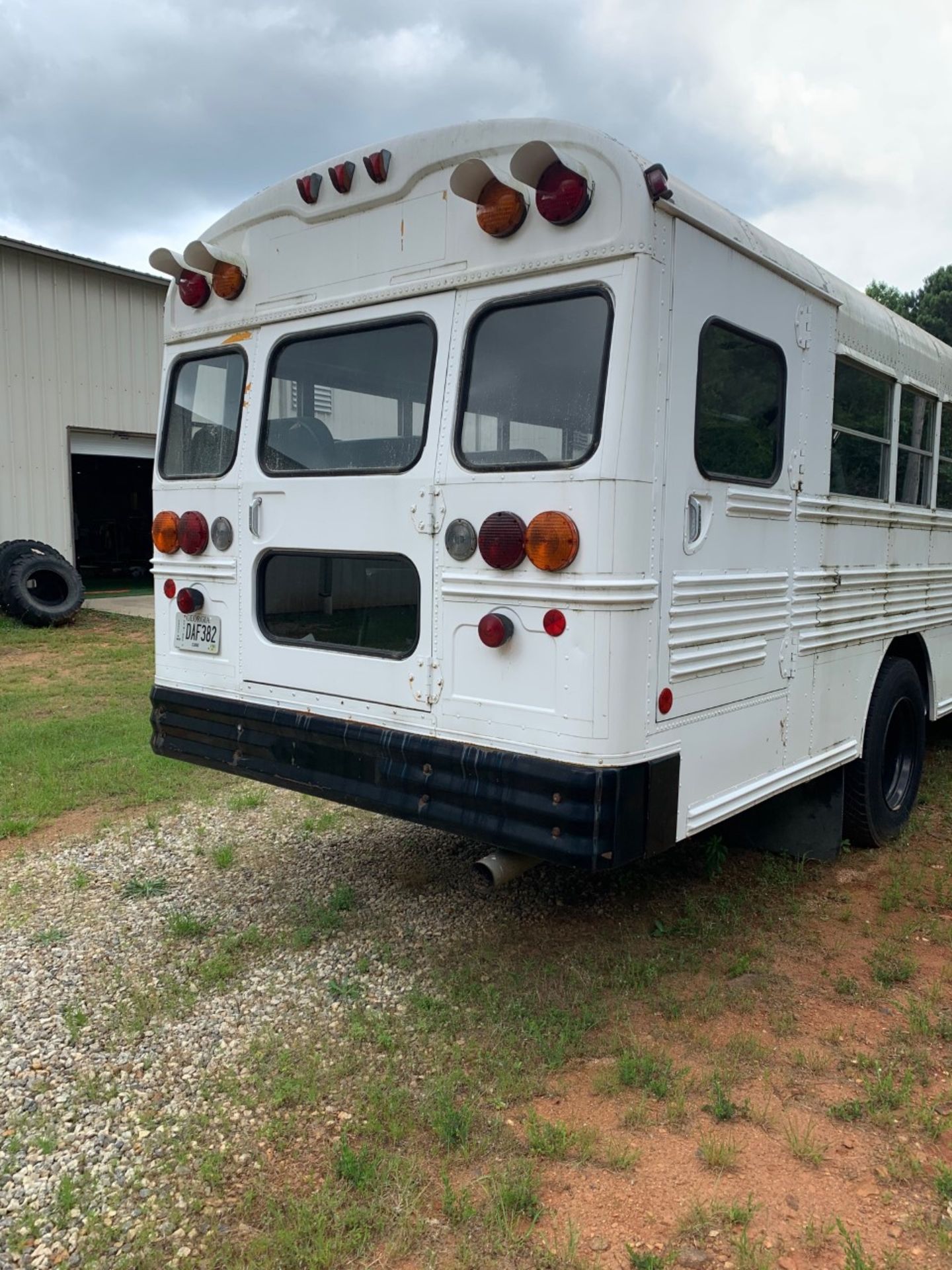 1999 International Bus 3000 Series 38 - Image 5 of 11