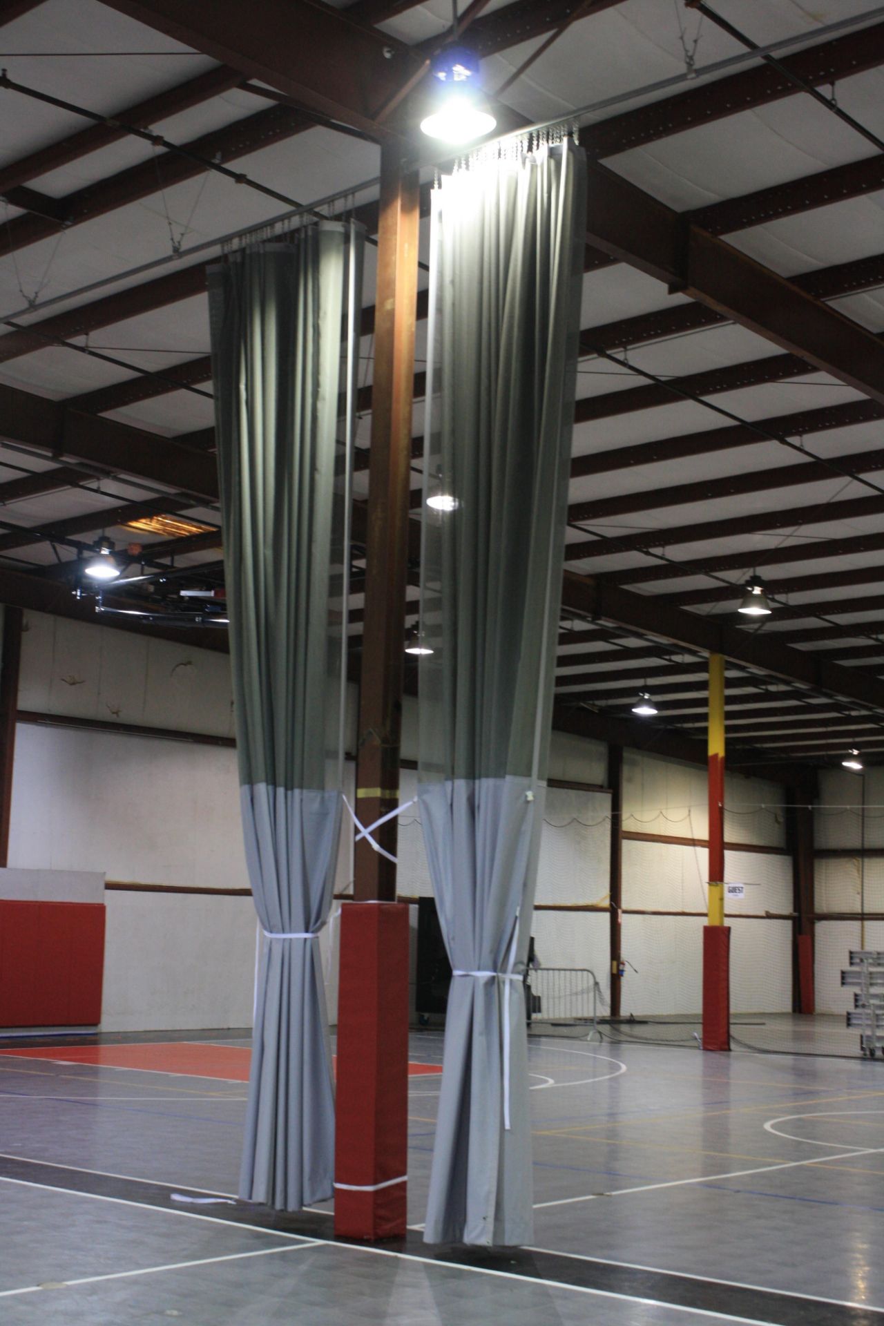 Gym Divider Curtain - Image 4 of 5