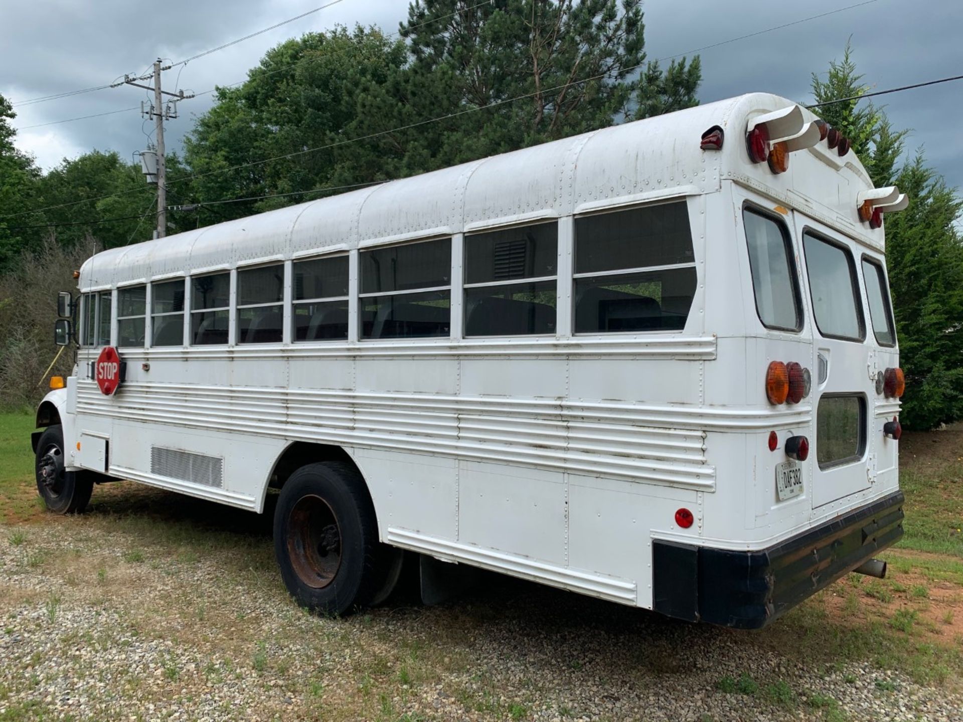 1999 International Bus 3000 Series 38 - Image 7 of 11