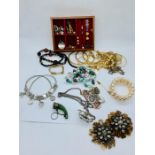 A collection of Costume Jewellery