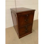 Two drawer lockable filing cabinet