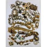 A selection of Vintage quality costume jewellery.