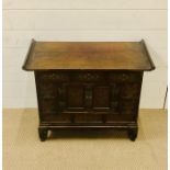 An Antique Korean Cabinet (H54cm D34cm W70cm)