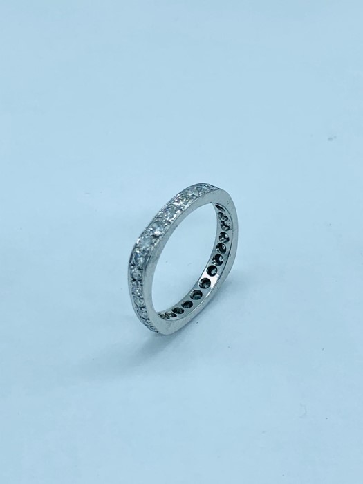 A contemporary diamond eternity ring - Image 2 of 7