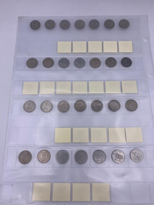 A Large collection of coins from India. Various years, denominations and conditions including some - Image 15 of 26