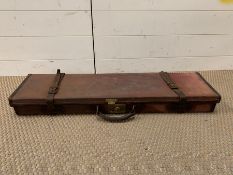 A Leather Gun Case (84cm x 22cm)