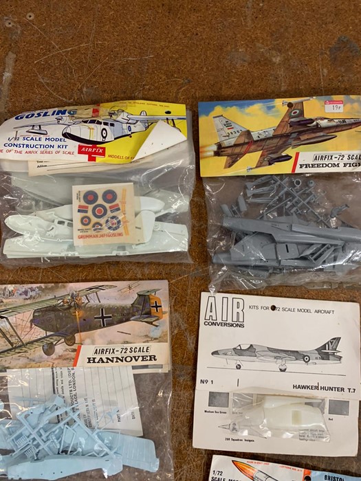 A selection of ten Airfix aircraft kits to include Hannover,DH4, Bristol Bloodhound, Freedom - Image 2 of 2