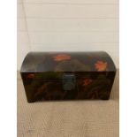 A Chinese style lacquered chest (H37cm W70cm)