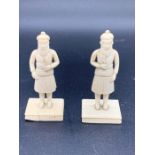 A pair of Indian ivory figures of Sikh soldiers, 19th century (H6cm)