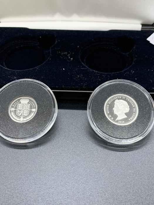 Jubilee Mint The 2019 400th Anniversary Fine Platinum Proof Laurel and Half Laurel proof coin - Image 3 of 3