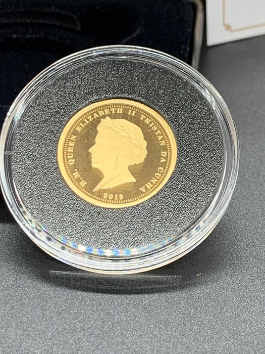 The 2019 400th Anniversary Solid 22 ct Gold Proof Laurel coin. - Image 2 of 3