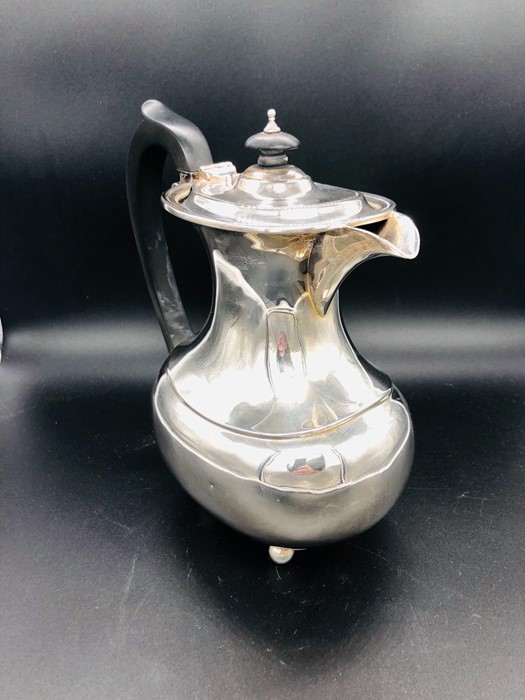 Silver Coffee Pot Hallmark London 1938 Maker: Edward Barnard 688g Total weight - Image 4 of 4