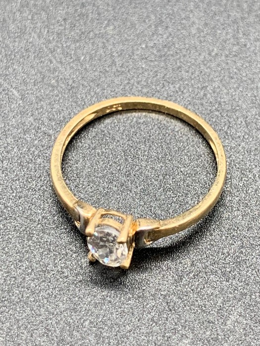 A diamond ring on a 9ct gold setting. Size L - Image 4 of 5