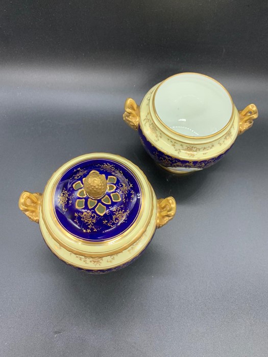 A pair of Coalport lidded pots - Image 3 of 8