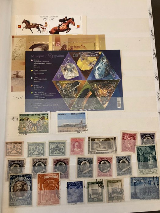 A worldwide album of stamps to include Helvetia, San Marino, Tadzikistan, Turkmenistan, Vatican, - Image 8 of 15