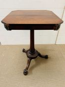 A mahogany tea table with tripod legs (H74cm Dia 54cm)