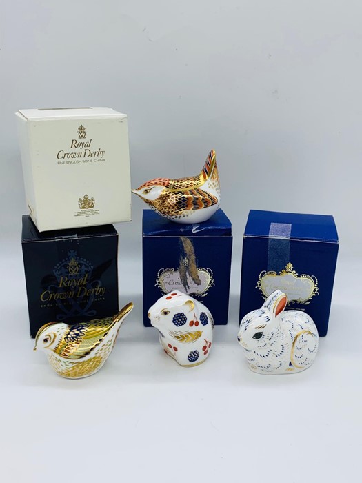 A selection of boxed Royal Crown Derby china animals to include Bunny, Robin, Harvest Mouse and - Image 2 of 3