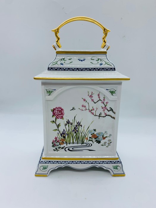 A Franklin Mint China Mantle Clock - Image 3 of 3