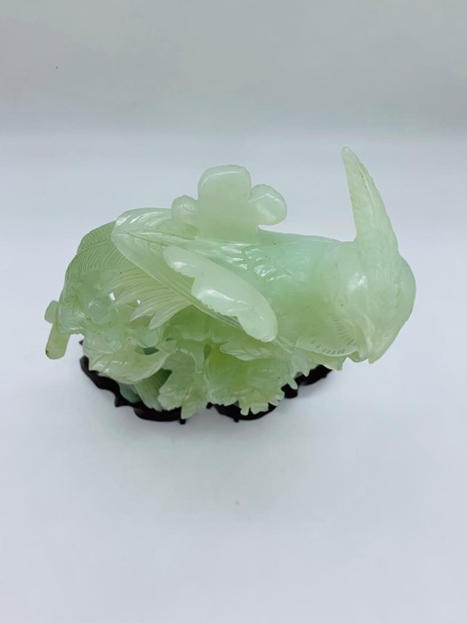 A Chinese jade figure of pheasants, birds and flowers - Image 2 of 3