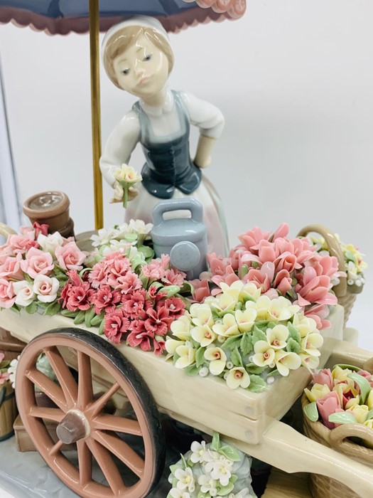 "Flower of the Season" Lladro figure 01454, comes with the original box and stand - Image 3 of 4