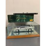 Diecast model Jaguar 1992 by Maistro 1:12 boxed and glass display case