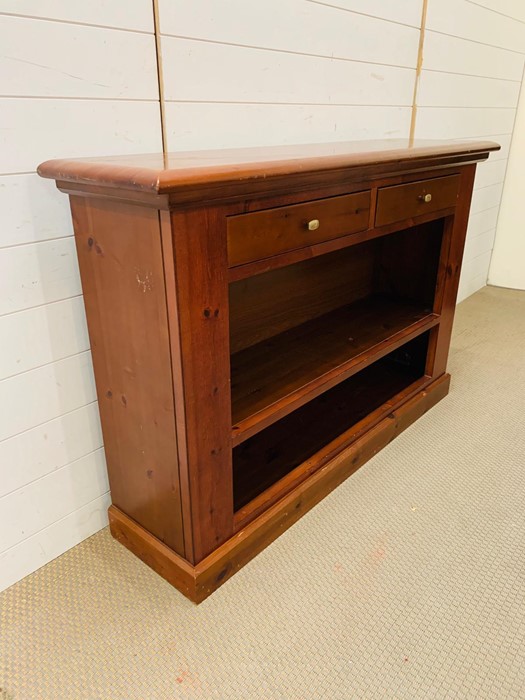 A Pine Library Style Bookcase with drawers (H 88 cm x D 35 cm x W 135 cm) - Image 3 of 3